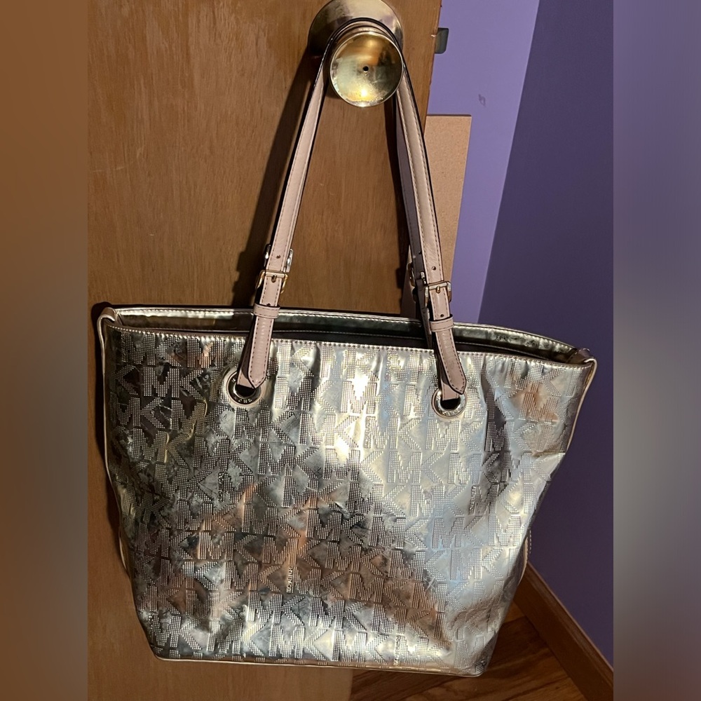 Michael Kors tote bag